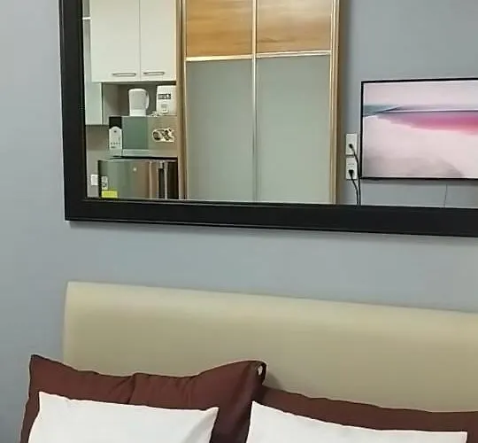 Premium In Pioneer Mandaluyong * Manila